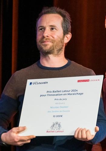 Nicolas Deeker